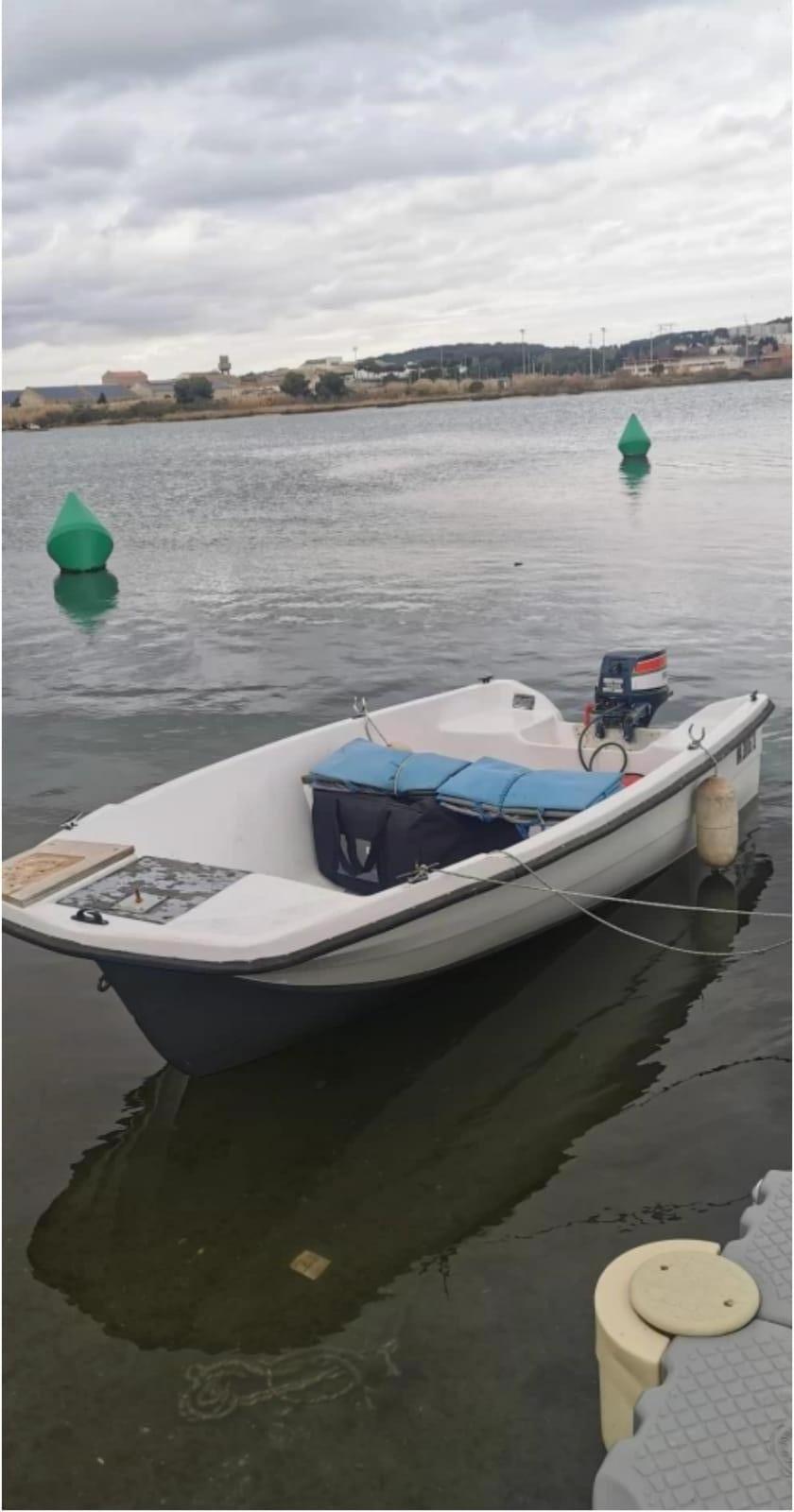 Location bateau a moteur 13 entre particuliers