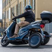 Location scooter entre particuliers