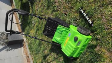 Scarificateur émousseur électrique pelouse - pas cher - scarifier votre  gazon